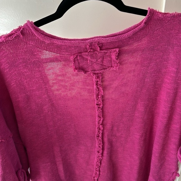 We The Free Fuschia Exposed Seam Relaxed Fit Top Size Medium - Picture 11 of 12